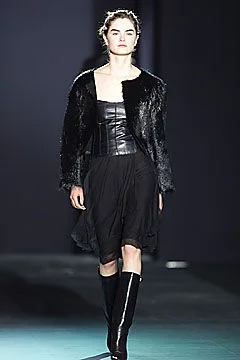 Look 28
